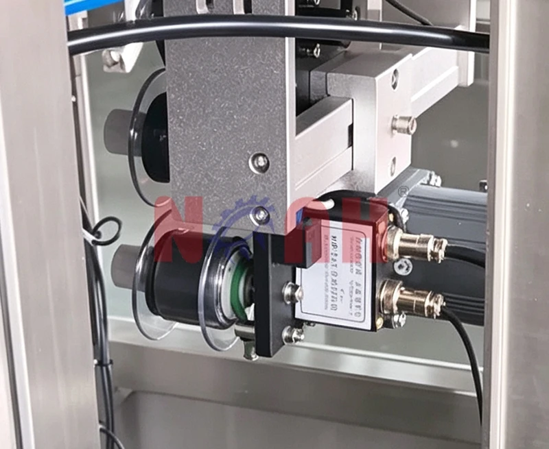 HDK-320 Special-shaped bag packing machine